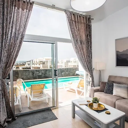 3-bed In Playa Blanca By Retreat Villas * Playa Blanca (Lanzarote)