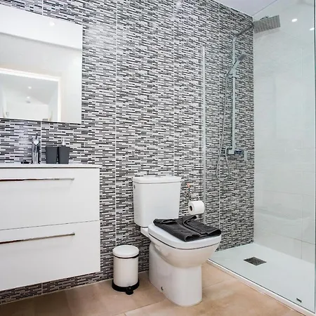 Villa 3-bed In Playa Blanca By Retreat Villas *